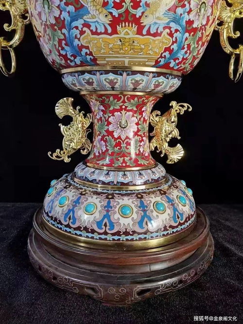魚躍龍門耀華彩 戴嘉林景泰藍(lán)金獎賞瓶的藝術(shù)傳奇